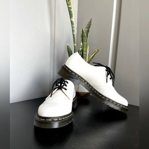 NWOT Dr. Martens Women’s 1461 Patent Leather Oxford Shoes